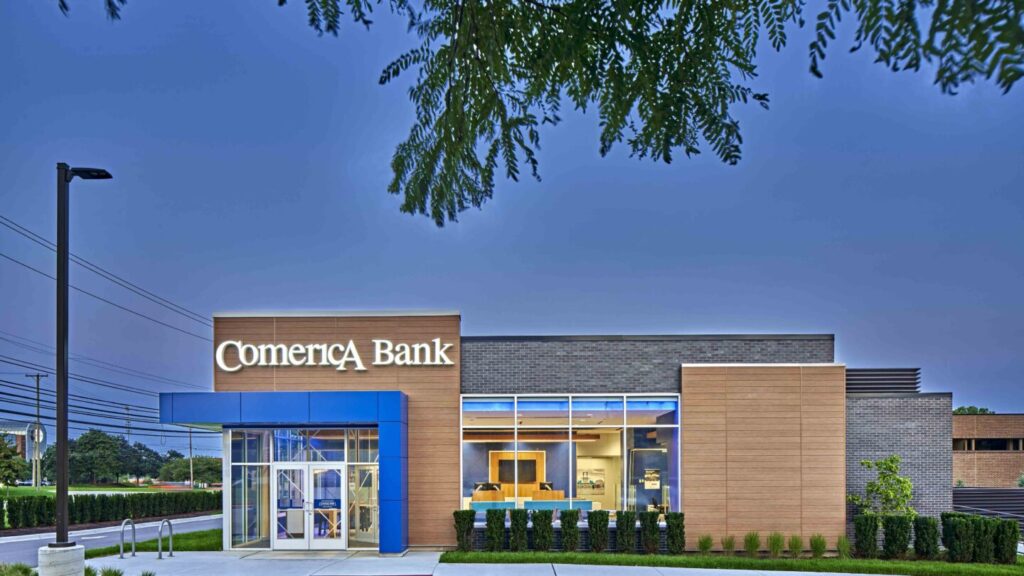 comerica bank near me